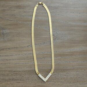 Vintage Gold-Tone V-Shaped Herringbone Necklace Rhinestone Accents